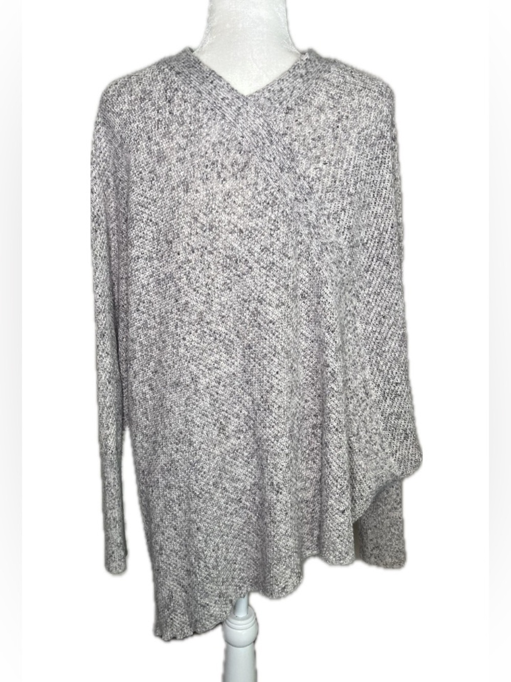 Lou & Grey Relaxed V-Neck Sweater Poncho in Heather Gray M Medium - Picture 3 of 10